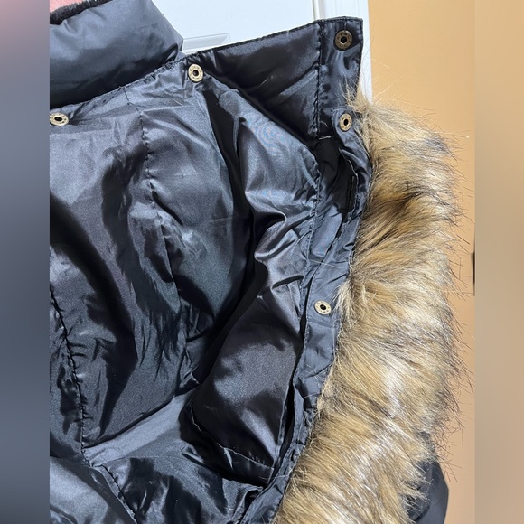 Tommy Hilfiger Women’s Size XL Winter Jacket - Picture 8 of 9